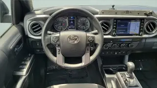 Toyota Tacoma 2023 4x4 TRD Pro portería doble 5.0 pies 6M