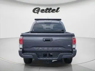 Toyota Tacoma 2023 4x4 TRD Pro portería doble 5.0 pies 6M