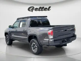 Toyota Tacoma 2023 4x4 TRD Pro portería doble 5.0 pies 6M