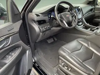 Cadillac Escalade 2019 4x4 Platinum 4dr SUV