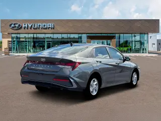 Hyundai ELANTRA 2026 SE 4dr Sedán