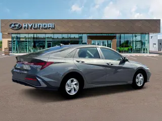 Hyundai ELANTRA 2026 SE 4dr Sedán