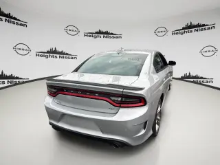 Dodge Charger 2022 R/T 4dr Sedán