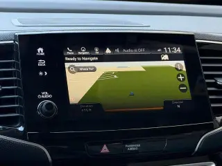 Honda Pilot 2021 Touring SUV 4 puertas con asientos traseros tipo capitán