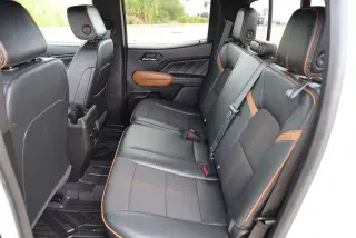 GMC Canyon 2024 4x4 AT4 4dr Crew Cab 5 ft. SB