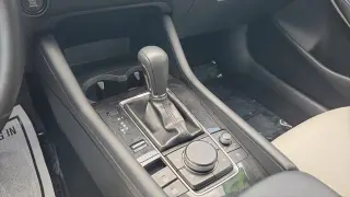 Mazda Mazda3 Sedán 2023 2.5 S Preferred 4dr Sedán