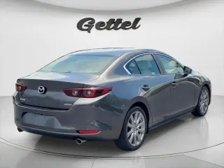 Mazda Mazda3 Sedán 2023 2.5 S Preferred 4dr Sedán
