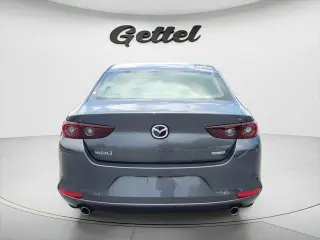 Mazda Mazda3 Sedán 2023 2.5 S Preferred 4dr Sedán
