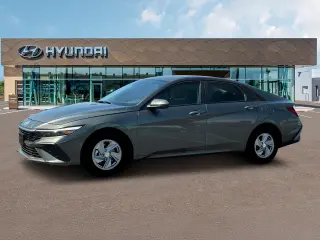 Hyundai ELANTRA 2025 SE 4dr Sedán