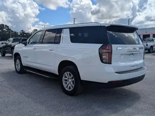 Chevrolet Suburban 2024 4x2 LT 4dr SUV