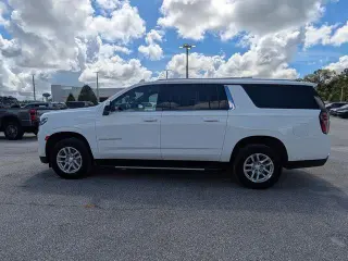 Chevrolet Suburban 2024 4x2 LT 4dr SUV