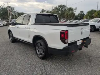 Honda Ridgeline 2021 AWD RTL-E 4dr Crew Cab 5.3 ft. SB