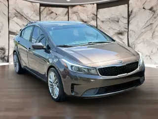 Kia Forte 2018 LX 4dr Sedán 6M