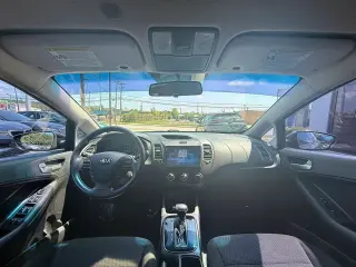 Kia Forte 2018 LX 4dr Sedán 6M