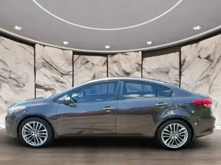 Kia Forte 2018 LX 4dr Sedán 6M