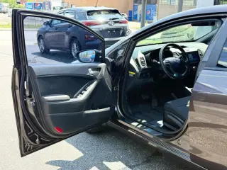 Kia Forte 2018 LX 4dr Sedán 6M