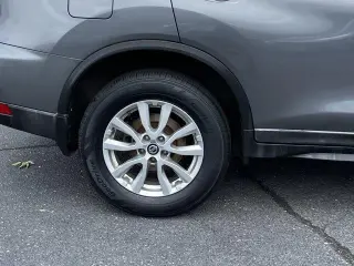 Nissan Rogue 2018 AWD SV 4dr Crossover