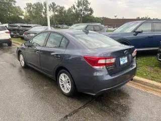 Subaru Impreza 2017 AWD 2.0i Premium 4dr Sedán