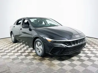 Hyundai ELANTRA 2026 SE 4dr Sedán