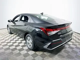 Hyundai ELANTRA 2026 SE 4dr Sedán