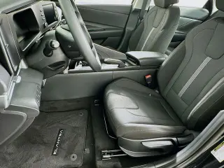 Hyundai ELANTRA 2026 SE 4dr Sedán