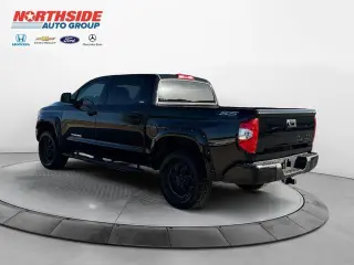Toyota Tundra 2016 4x2 SR5 4dr CrewMax Cab Pickup SB (4.6L V8)