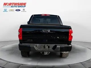 Toyota Tundra 2016 4x2 SR5 4dr CrewMax Cab Pickup SB (4.6L V8)