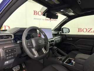 Toyota Tacoma 2024 4x4 TRD Sport HV 4dr Double Cab 5.0 ft SB