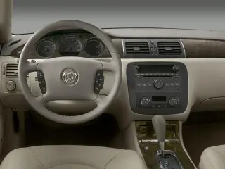 Buick Lucerne 2008 CXL 4dr Sedán