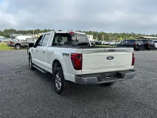 Ford F-150 2024 4x4 XLT 4dr SuperCrew 5.5 ft. SB