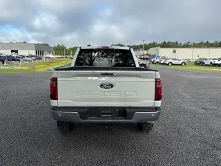 Ford F-150 2024 4x4 XLT 4dr SuperCrew 5.5 ft. SB