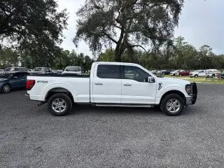 Ford F-150 2024 4x4 XLT 4dr SuperCrew 5.5 ft. SB