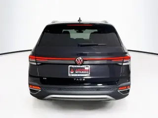 Volkswagen Taos 2025 SE 4dr SUV