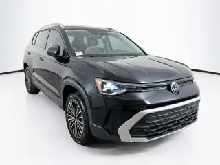 Volkswagen Taos 2025 SE 4dr SUV