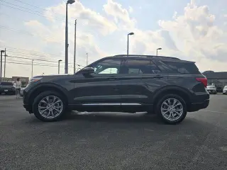Ford Explorer 2023 AWD XLT 4dr SUV