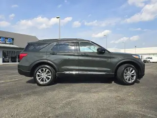 Ford Explorer 2023 AWD XLT 4dr SUV