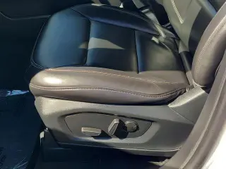 Ford Explorer 2023 AWD XLT 4dr SUV
