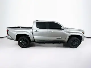 Toyota Tacoma 2025 4x2 SR5 4dr Double Cab 5.0 ft SB