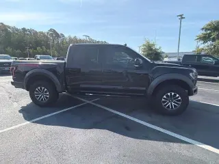 Ford F-150 2019 4x4 Raptor 4dr SuperCrew 5.5 ft. SB