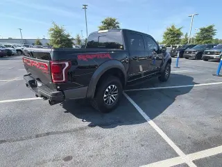 Ford F-150 2019 4x4 Raptor 4dr SuperCrew 5.5 ft. SB