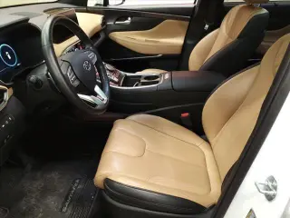 Hyundai SANTA FE 2021 AWD Calligraphy 4 puertas Crossover con ruedas de 19 pulgadas