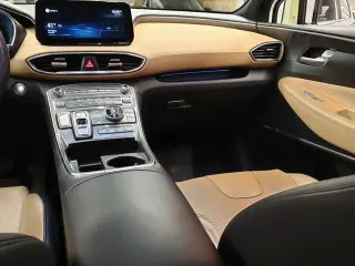Hyundai SANTA FE 2021 AWD Calligraphy 4 puertas Crossover con ruedas de 19 pulgadas