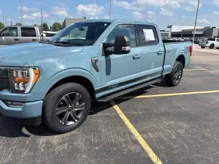 Ford F-150 2023 4x4 XLT 4dr SuperCrew 6.5 ft. SB
