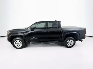 Toyota Tacoma 2025 4x2 SR5 4dr Double Cab 5.0 ft SB