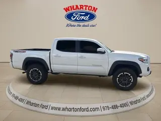 Toyota Tacoma 2023 4x4 TRD Pro 4dr Double Cab 5.0 ft SB 6M