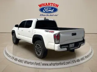 Toyota Tacoma 2023 4x4 TRD Pro 4dr Double Cab 5.0 ft SB 6M