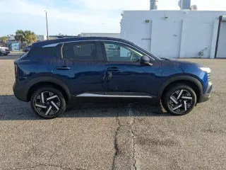 Nissan Kicks 2025 SV 4dr Crossover