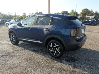 Nissan Kicks 2025 SV 4dr Crossover