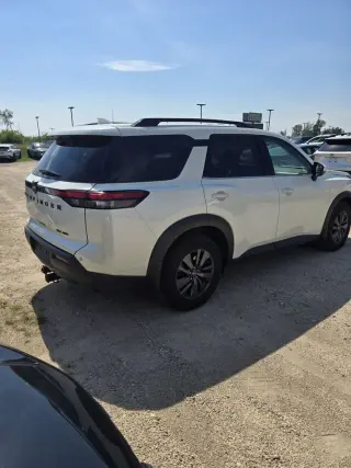 2022 Nissan Pathfinder