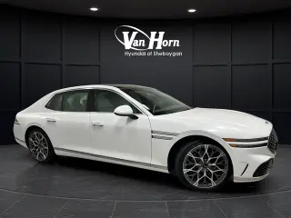 2025 Genesis G90